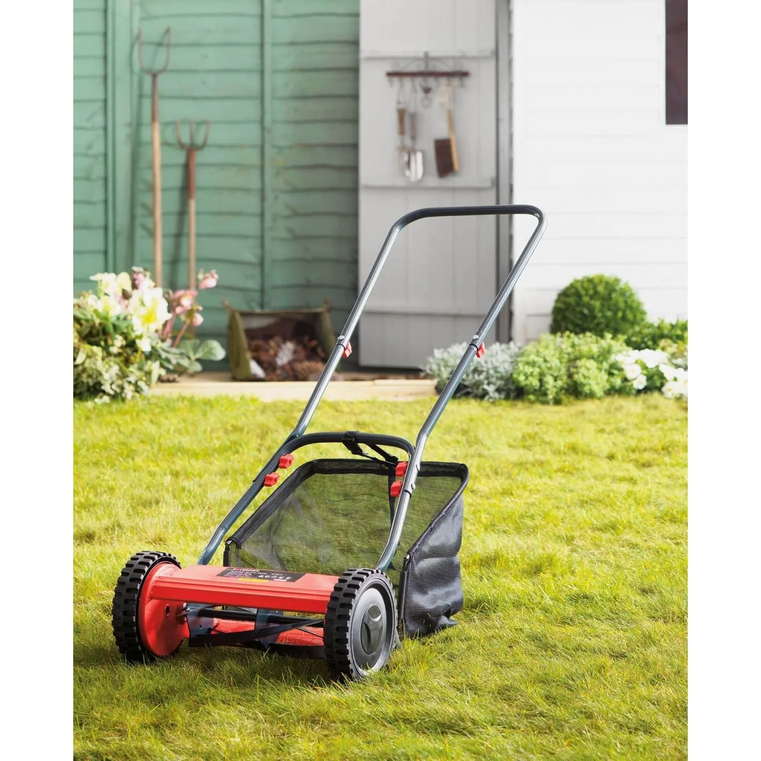 Sovereign Push Cylinder Mower - 30cm - Image 4