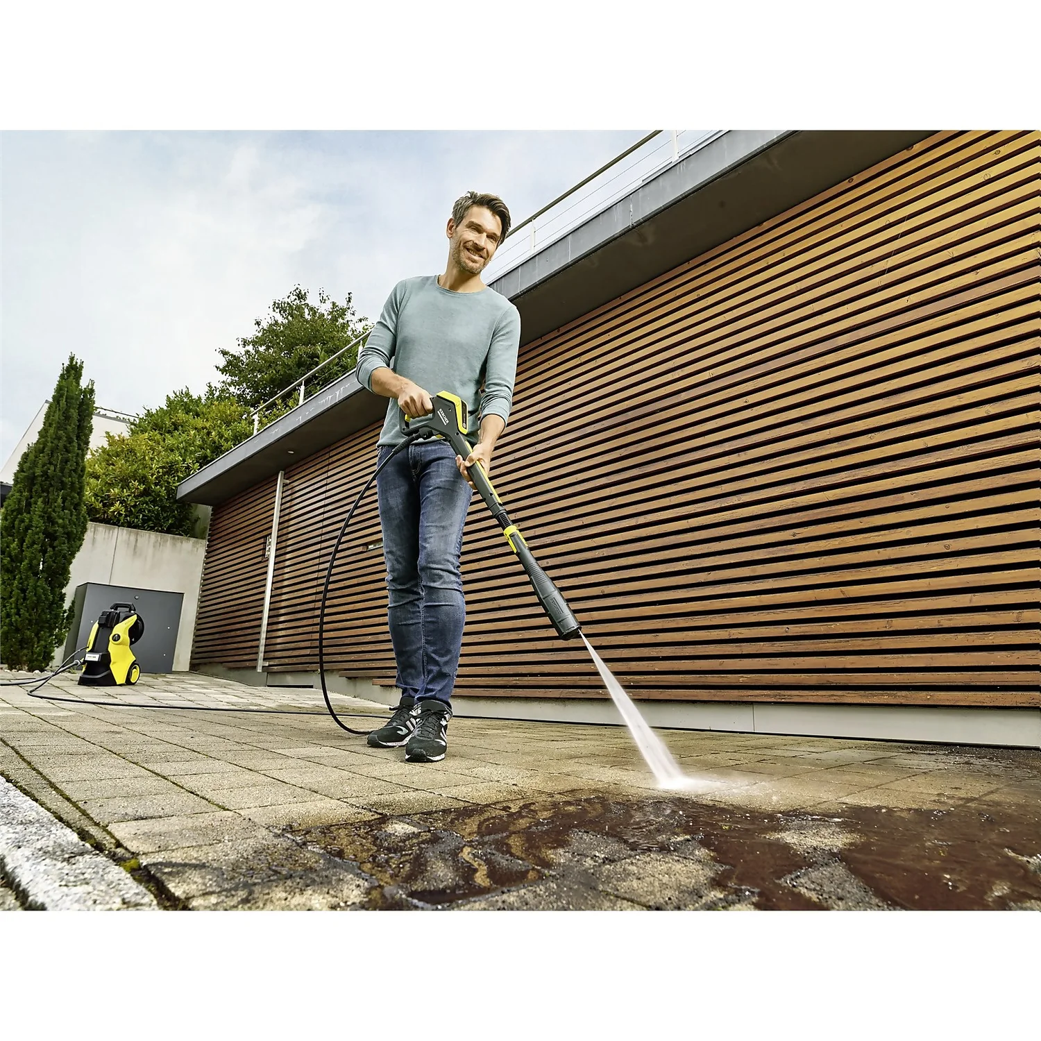 Kärcher K5 Premium Smart Control Home Pressure Washer - Image 2