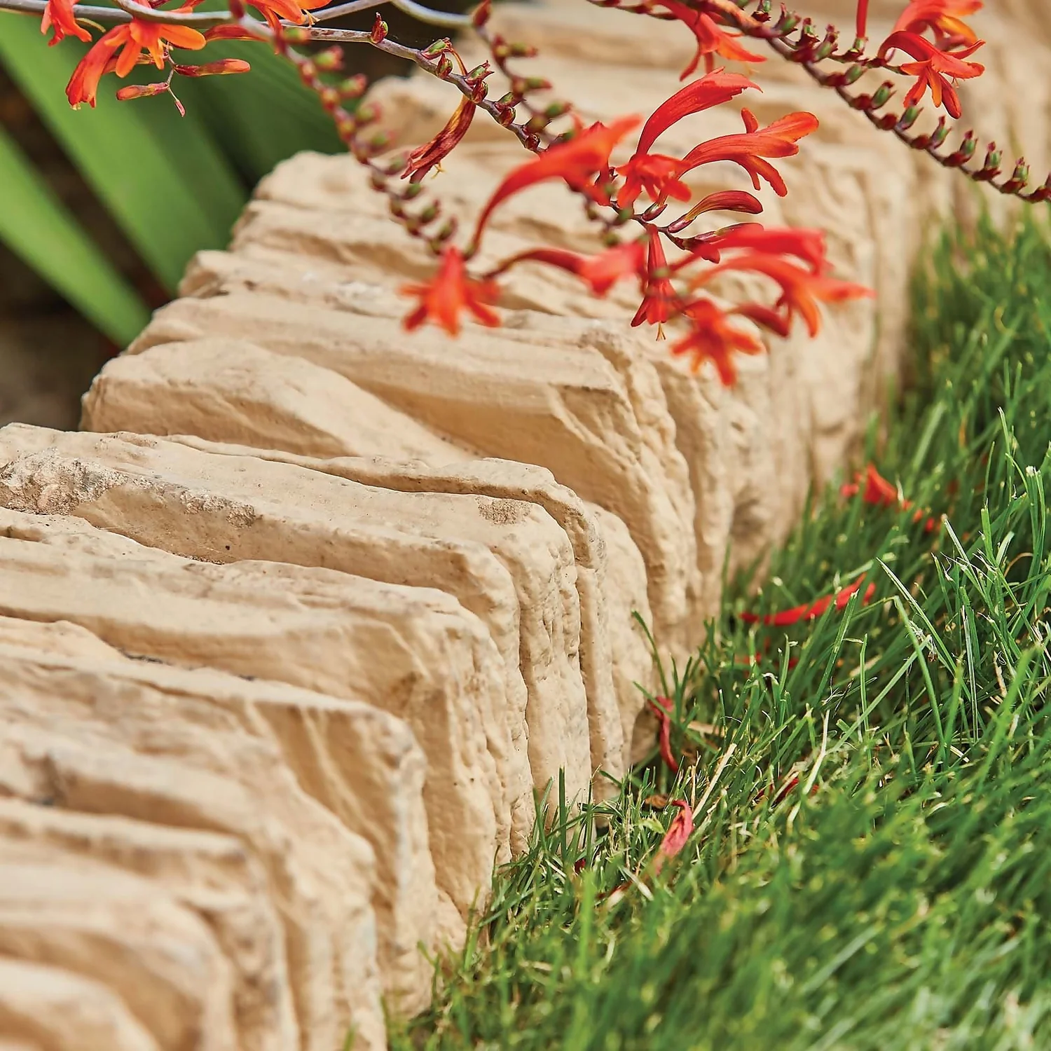 Stylish Stone Daleside Coping/Edging - Gold (Full Pack) - Image 4